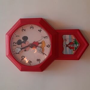 Disney Welby Mickey Mouse school wall clock